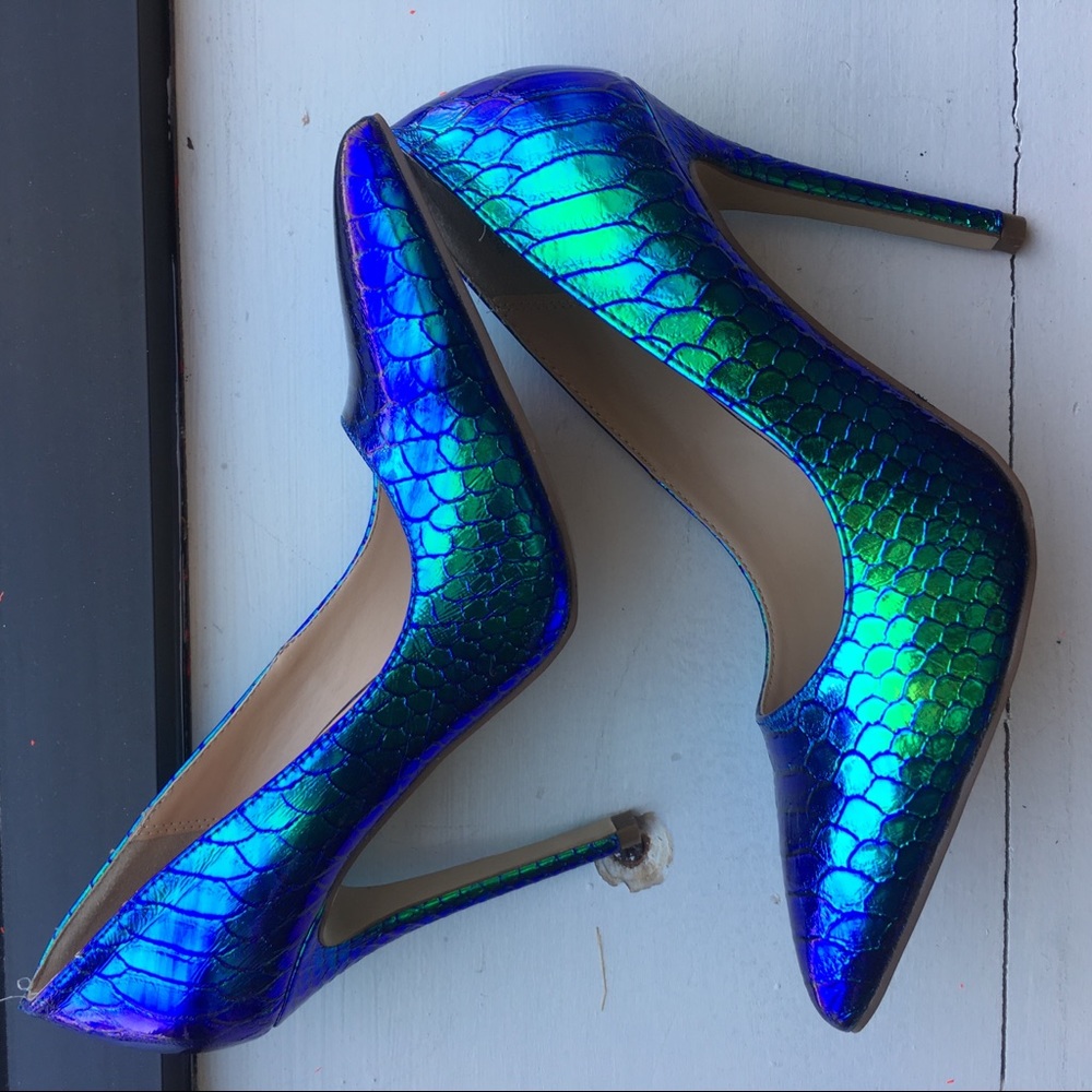 Mermaid Iridescent Blue Green High Heel Pumps - Picture 3 of 4